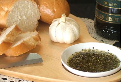 Picture of Roasted Garlic & Spices Bread Dipping